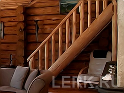 лестницу можно отшлифовать и покрыть износоустойчивым паркетным лаком